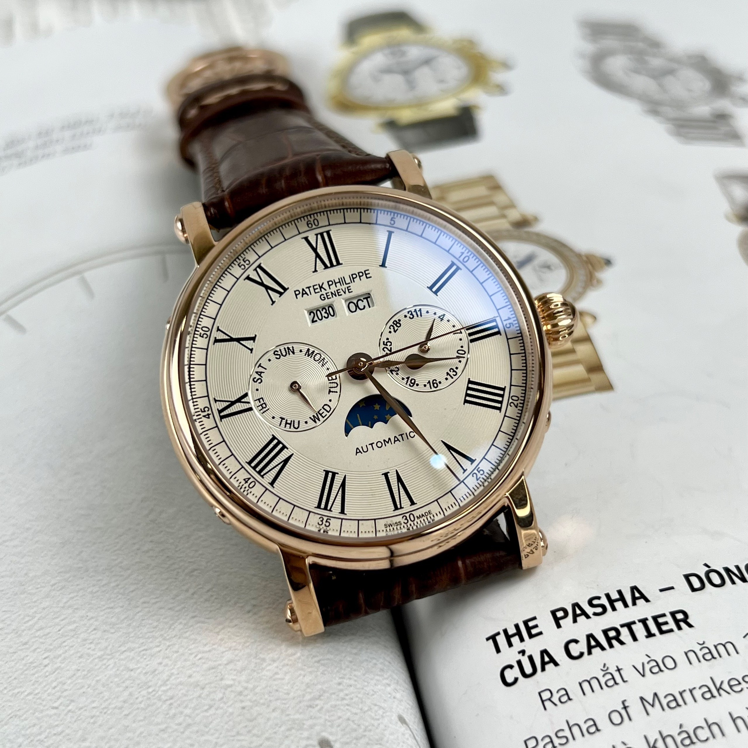 Đồng hồ nam Patek Philippe Sun & Moon cơ tự động Fake Nhật Đồng hồ nam Patek Philippe Sun & Moon cơ tự động FaĐồng hồ nam Patek Philippe Sun & Moon cơ tự động Fake Nhật 40mmke Nhật 40mm