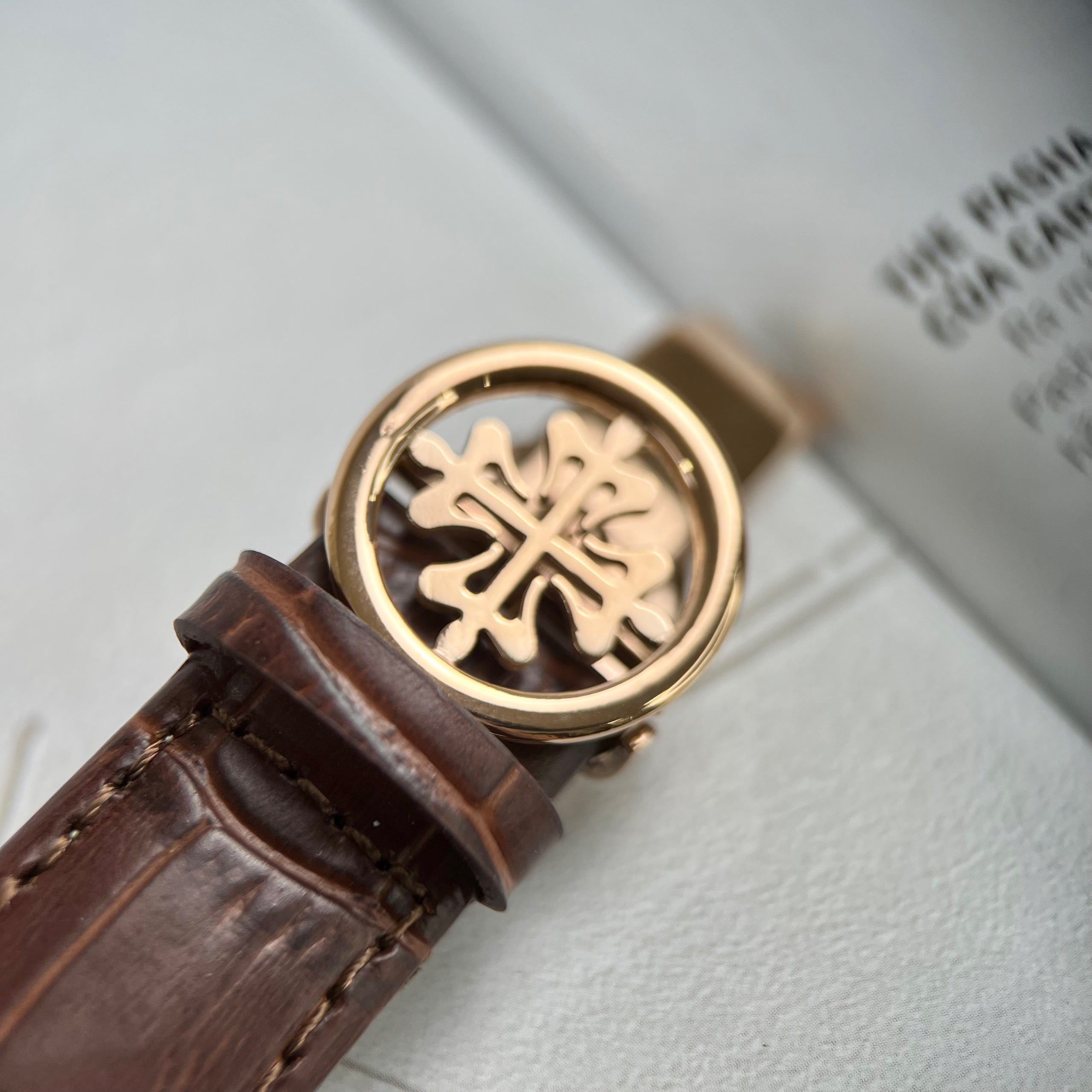 Đồng hồ nam Patek Philippe Sun & Moon cơ tự động Fake Nhật 40mm Đồng hồ nam Patek Philippe Sun & Moon cơ tự động Fake Nhật 40mm