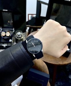 Đồng hồ nam dây cao su Daniel Wellington Iconic Motion màu đen