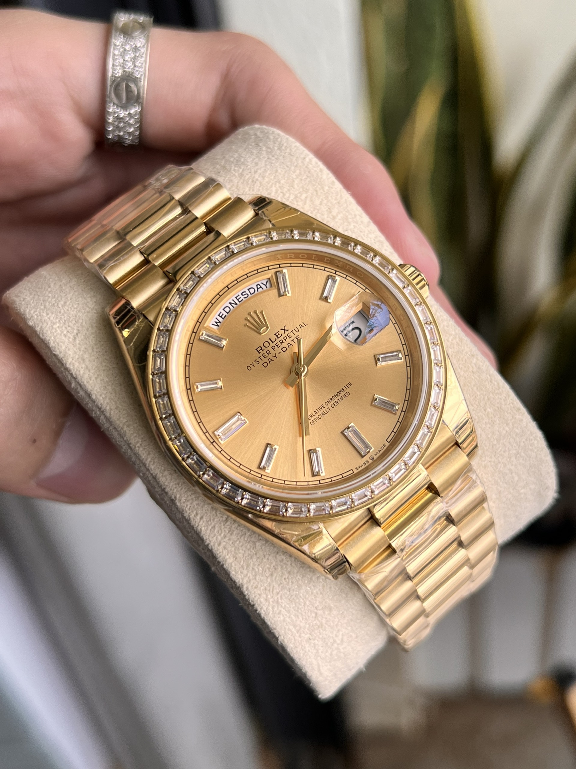 Đồng hồ Rolex Day-Date full Gold Replica 11 Thụy Sỹ EW Factory nam 40mm Đồng hồ Rolex Day-Date full Gold Replica 11 Thụy Sỹ EW Factory nam 40mm