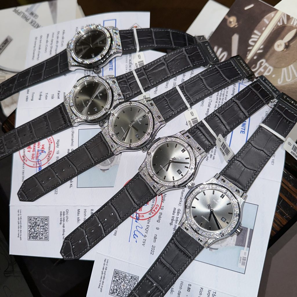 MUA ĐỒNG HỒ NAM THỜI TRANG ĐẸP GIÁ RẺ TẠI TP.HCM Ở ĐÂU?