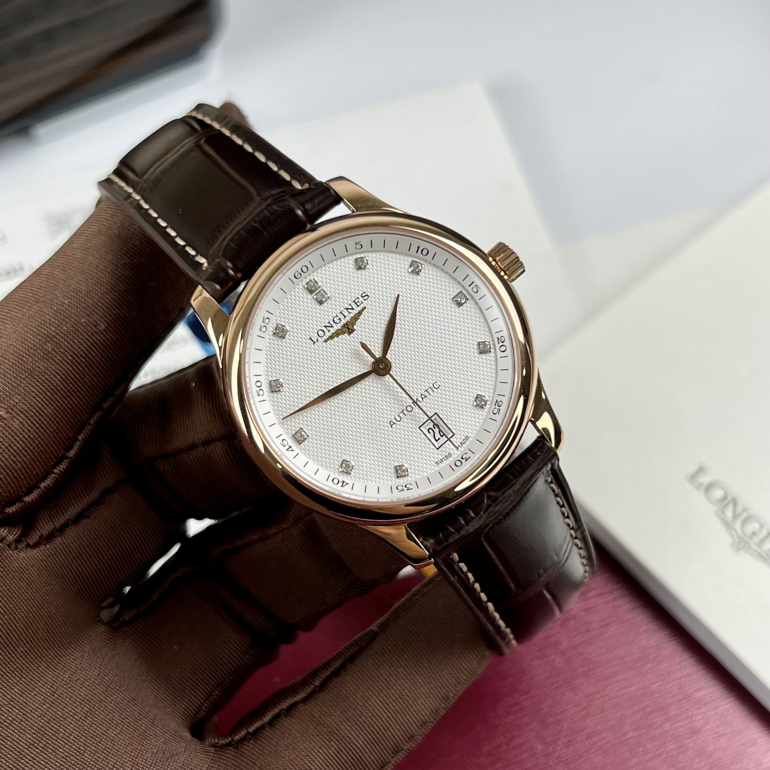 Đồng Hồ cơ Automatic Longines Master dây da màu demi 40mm Đồng Hồ cơ Automatic Longines Master dây da màu demi 40mm