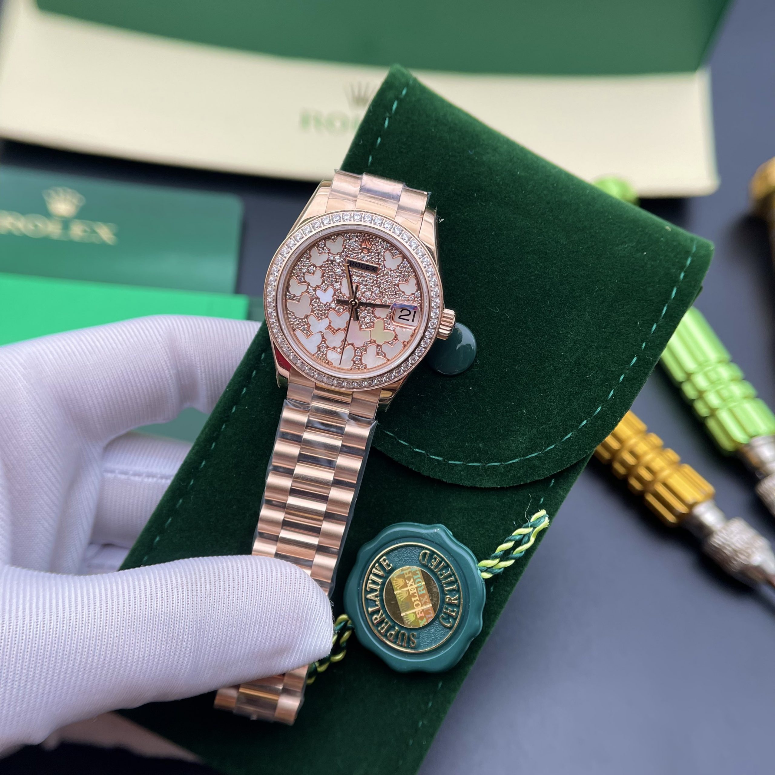 Đồng hồ nữ Rolex Datejust Replica 11 mặt số cánh bướm màu vàng hồng 31mm Đồng hồ nữ Rolex Datejust Replica 11 mặt số cánh bướm màu vàng hồng 31mm