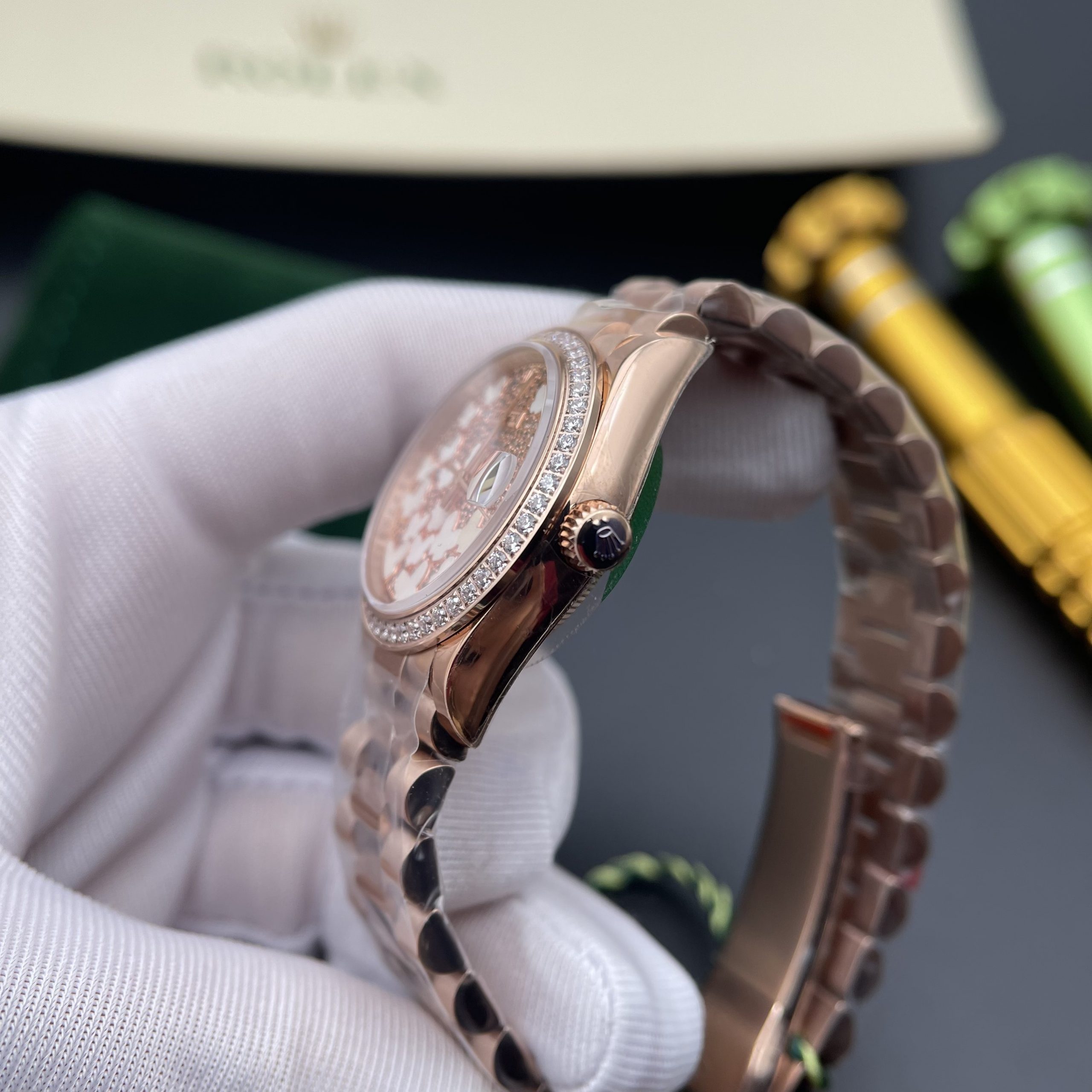 Đồng hồ nữ Rolex Datejust Replica 11 mặt số cánh bướm màu vàng hồng 31mm Đồng hồ nữ Rolex Datejust Replica 11 mặt số cánh bướm màu vàng hồng 31mm