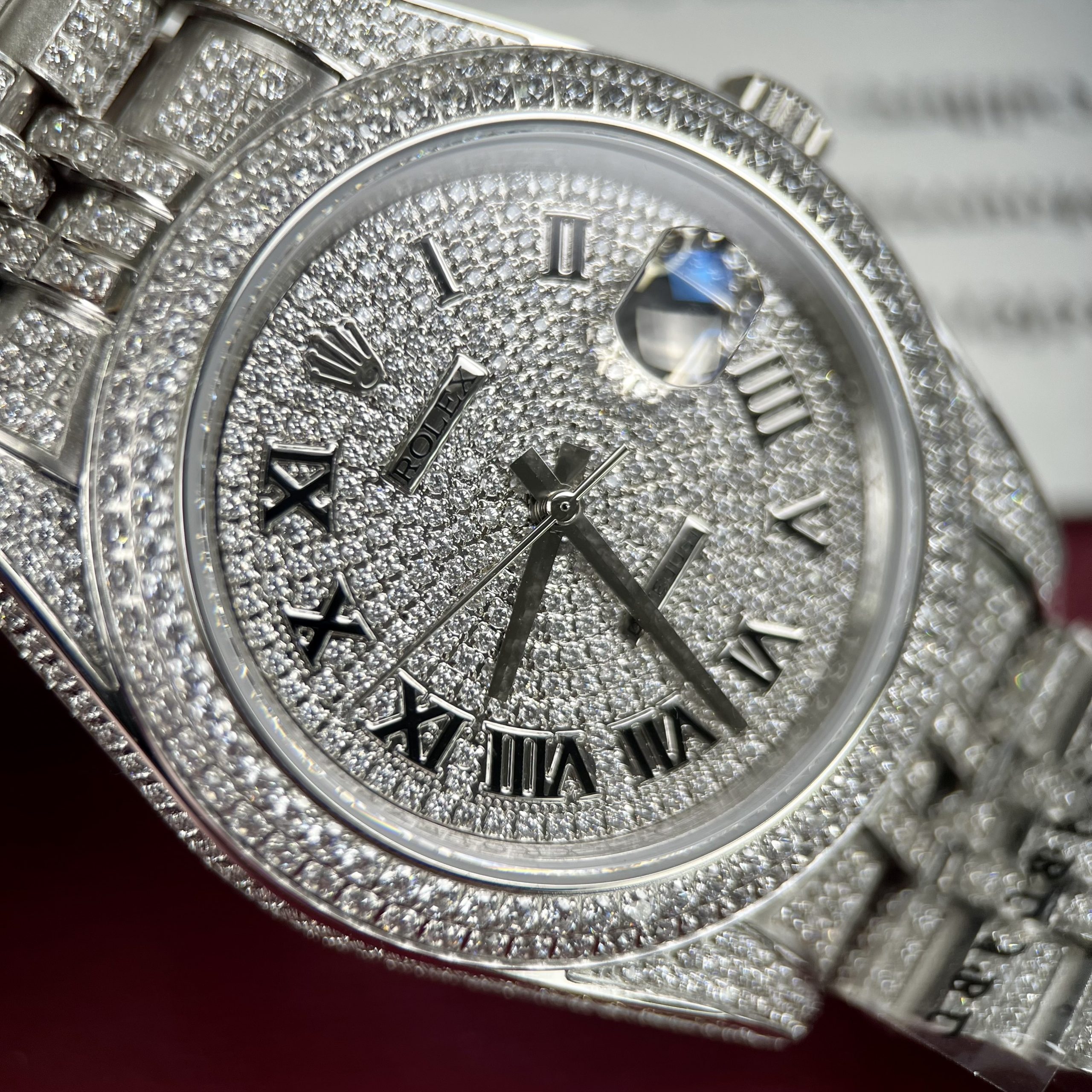 Đồng hồ Rolex DateJust fake cao cấp nam máy cơ đính full đá Swarovski dây kim loại 41mm Đồng hồ Rolex DateJust fake cao cấp nam máy cơ đính full đá Swarovski dây kim loại 41mm