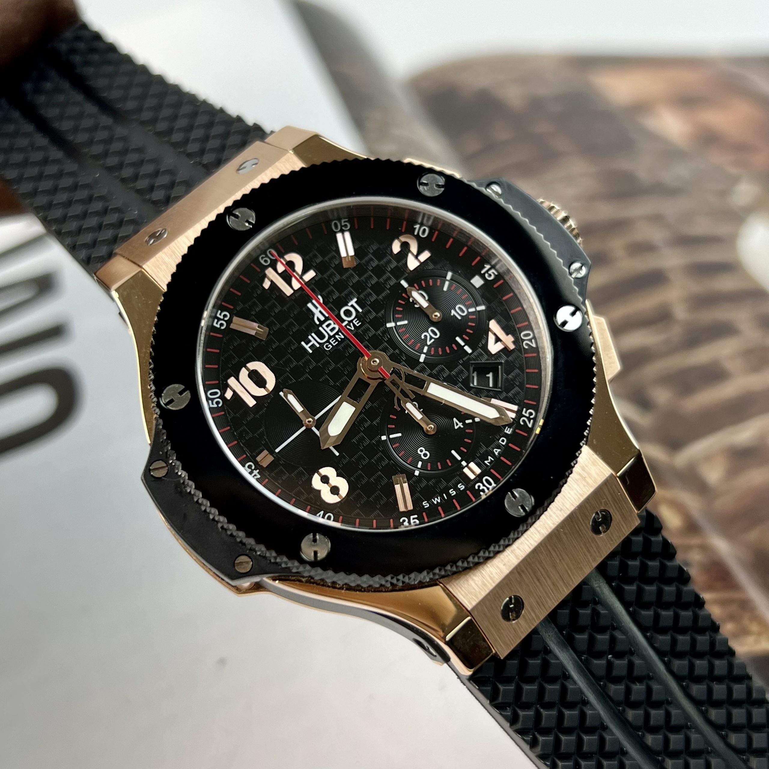 Đồng hồ Hublot Big Bang Chronograph King Gold Replica 11 41mm (7) Đồng hồ Hublot Big Bang Chronograph King Gold Replica 11 41mm (2)