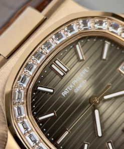 Đồng hồ Patek Philippe Nautilus 5711 nam dây da Super Fake 11 40mm (2)