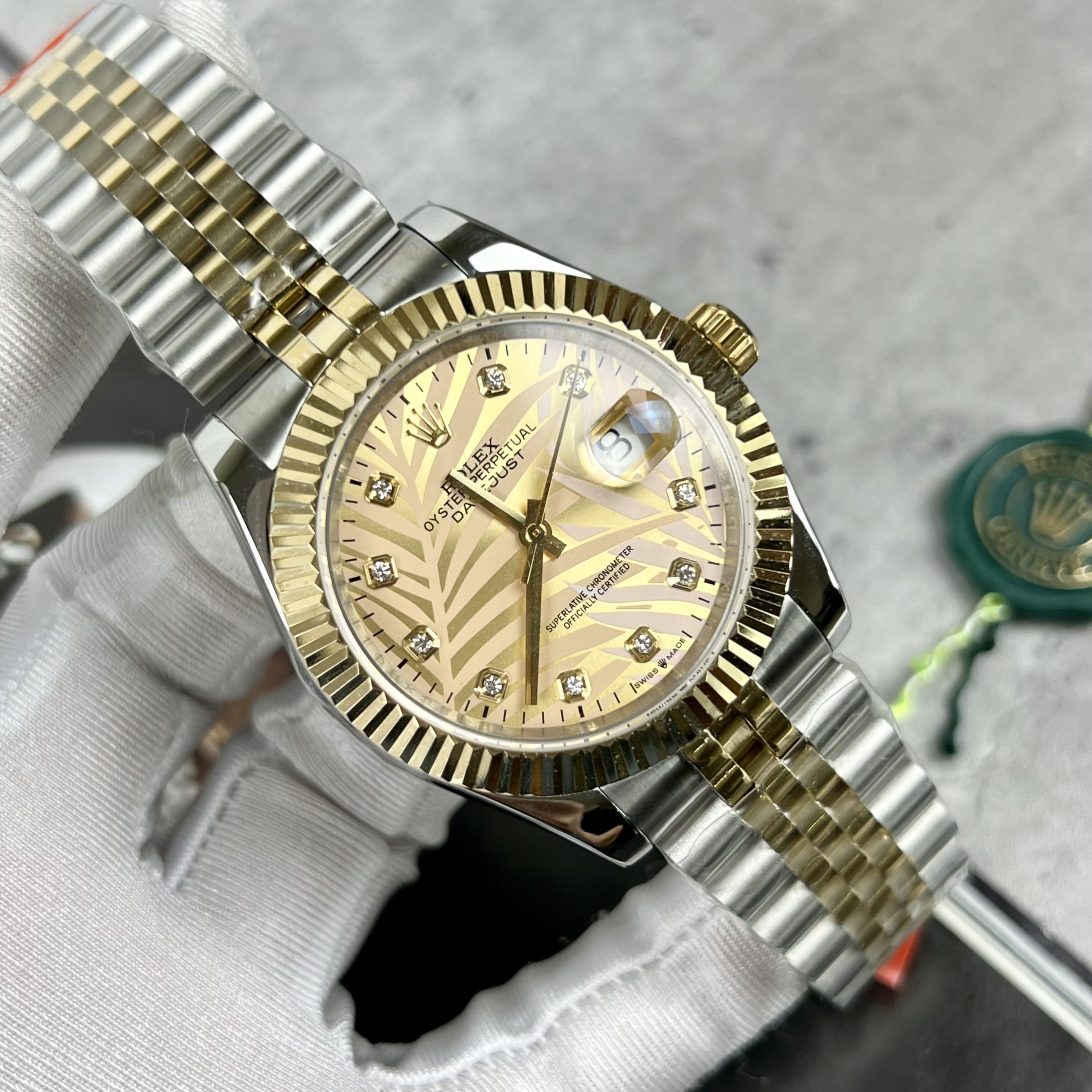 Đồng hồ Rolex DateJust nam mặt lá cây nhiệt đới Replica 11 41mm (5) Đồng hồ Rolex DateJust nam mặt lá cây nhiệt đới Replica 11 41mm (2)