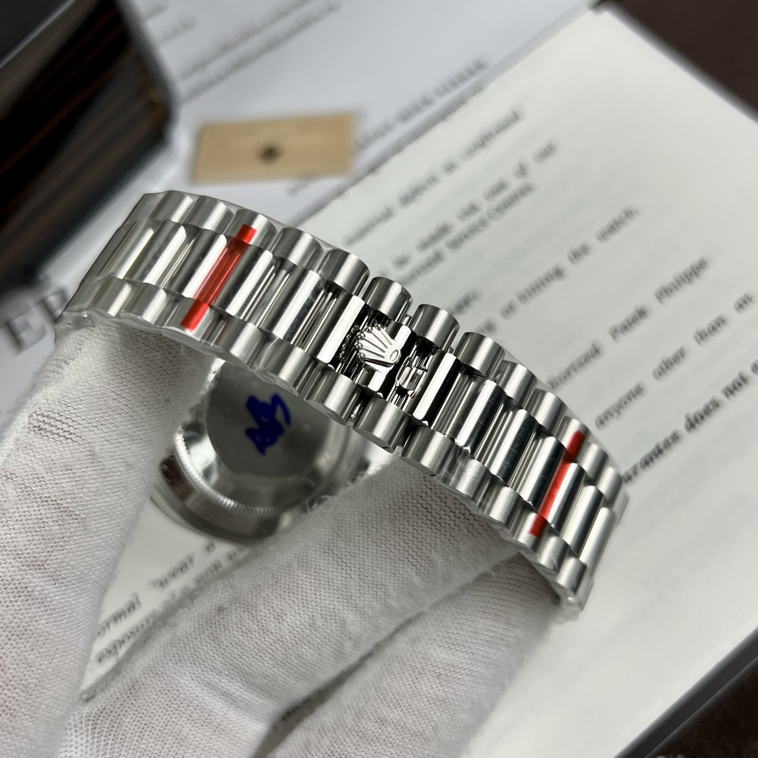 Đồng hồ Rolex Day-Date nam mặt thiên thạch Replica 11 40mm (2) Đồng hồ Rolex Day-Date nam mặt thiên thạch Replica 11 40mm (2)