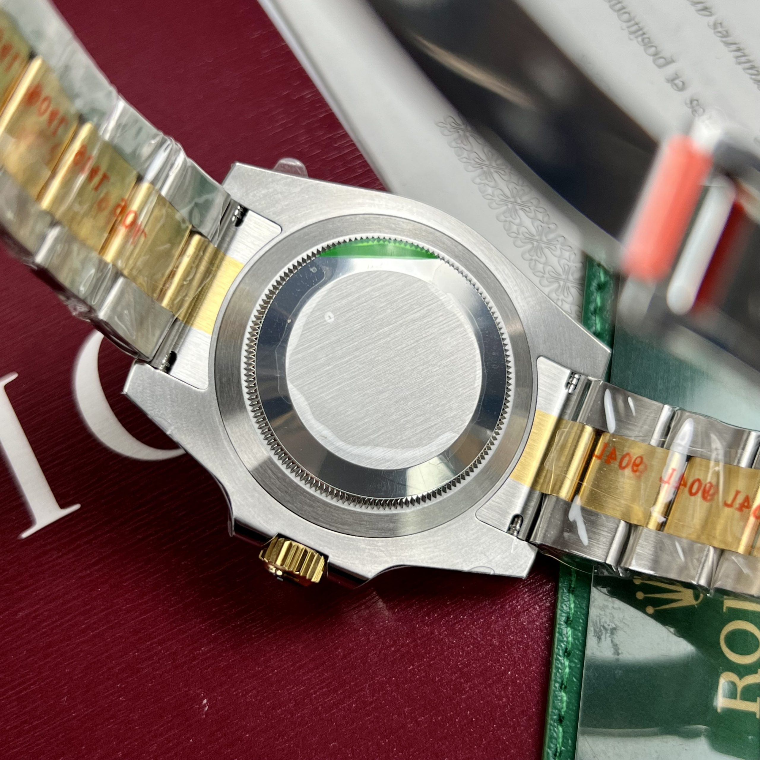 Đồng hồ Rolex Submariner Replica 11 nam mặt xanh EW Factory 40mm (5) Đồng hồ Rolex Submariner Replica 11 nam mặt xanh EW Factory 40mm (2)