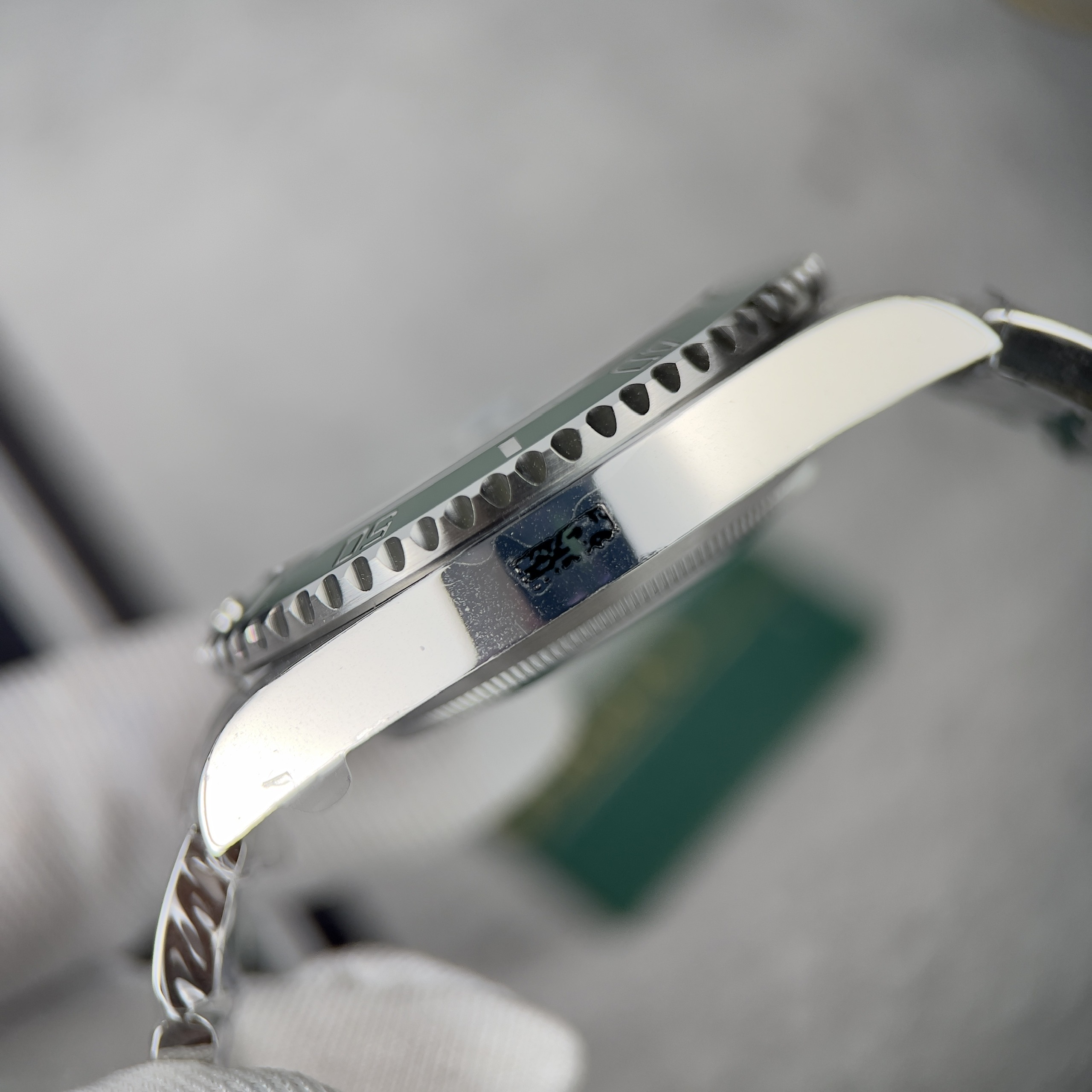 Đồng hồ Rolex Submariner nam dây kim loại EW Factory Replica 11 40mm (2) Đồng hồ Rolex Submariner nam dây kim loại EW Factory Replica 11 40mm (2)