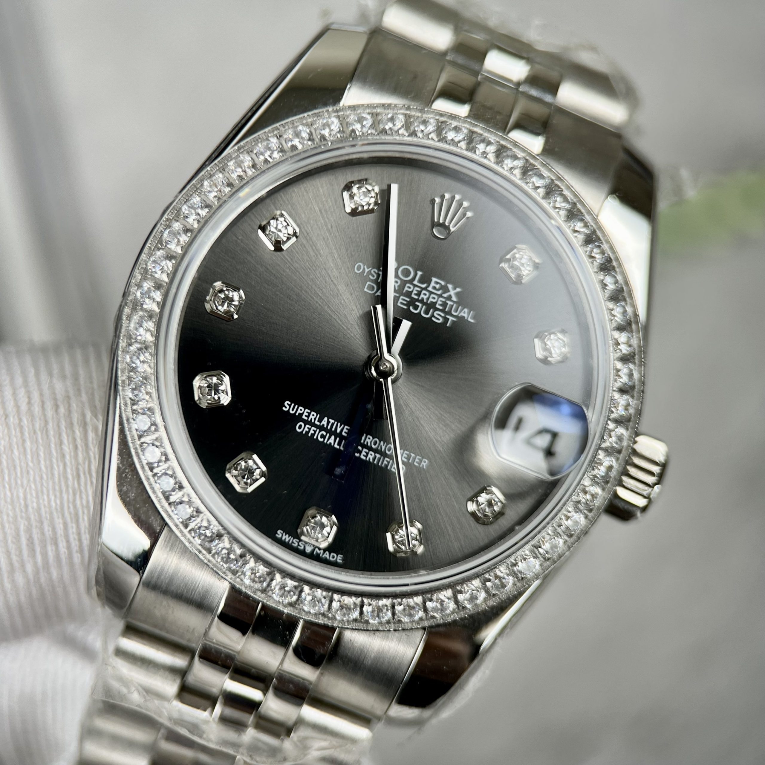Đồng hồ nam Rolex DateJust Replica 11 nam đính đá EW Factory 41mm (2) Đồng hồ nam Rolex DateJust Replica 11 nam đính đá EW Factory 41mm (2)