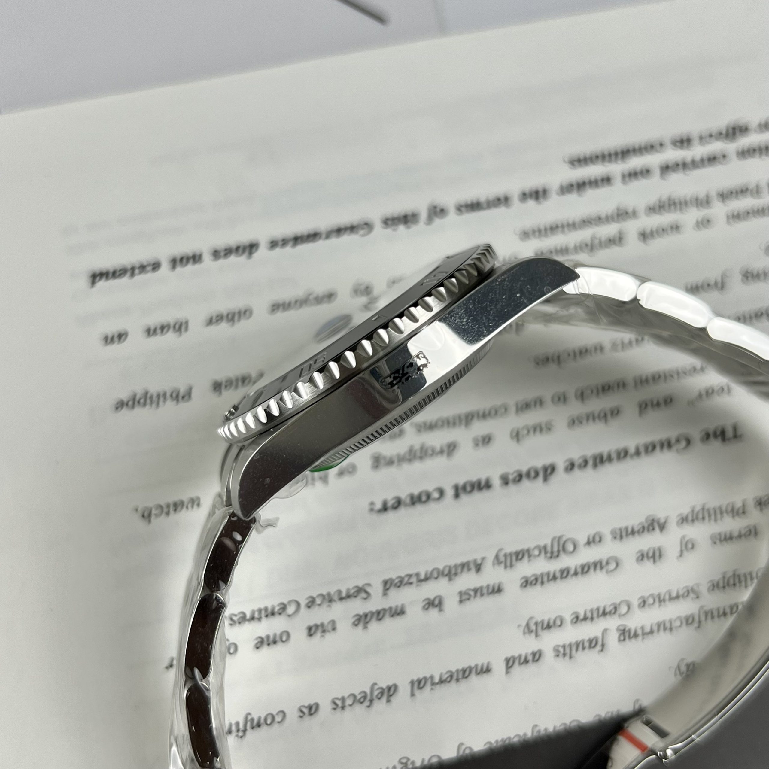 Đồng hồ nam Rolex Submariner Replica 11 EW Factory 40mm (4) Đồng hồ nam Rolex Submariner Replica 11 EW Factory 40mm (2)