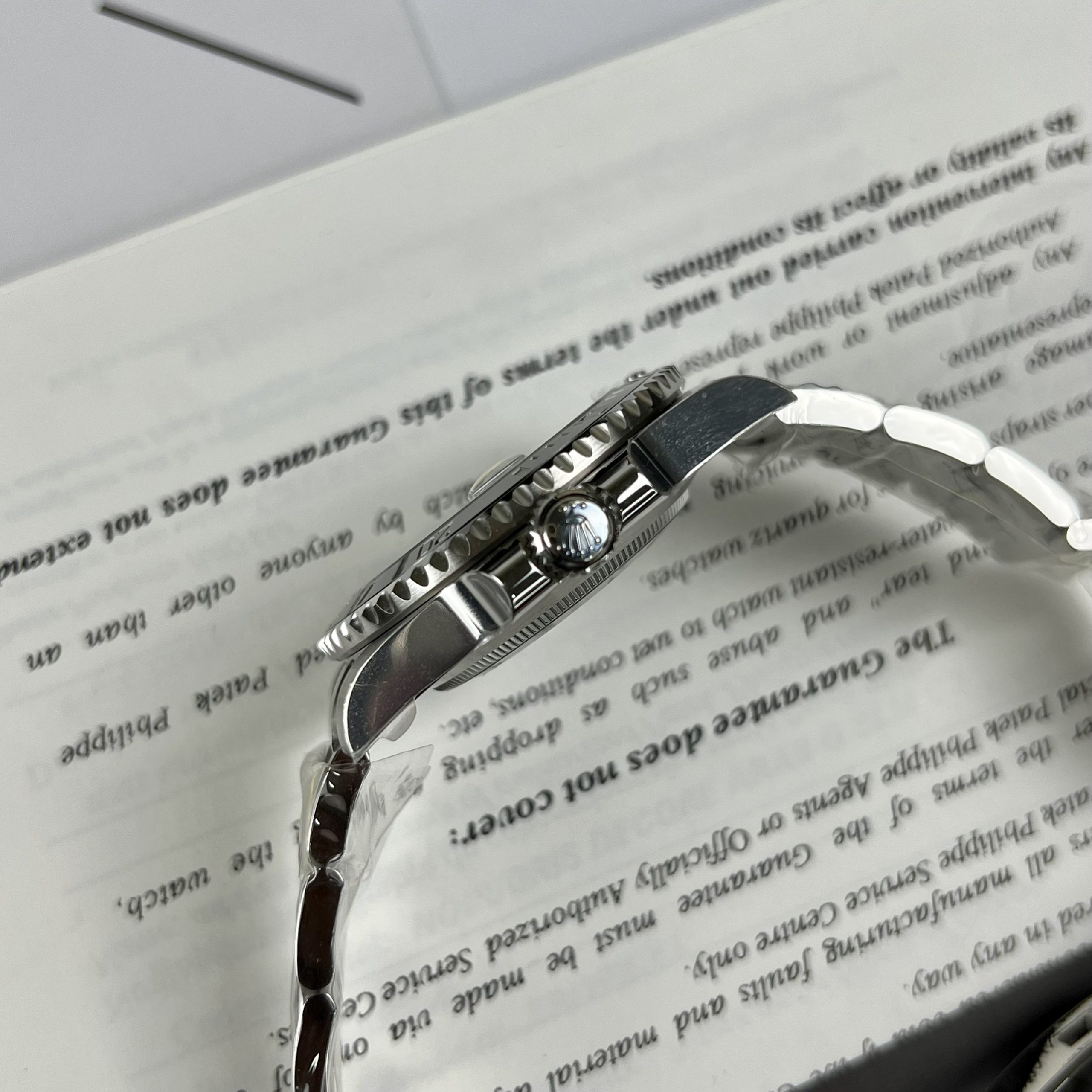 Đồng hồ nam Rolex Submariner Replica 11 EW Factory 40mm (5) Đồng hồ nam Rolex Submariner Replica 11 EW Factory 40mm (2)