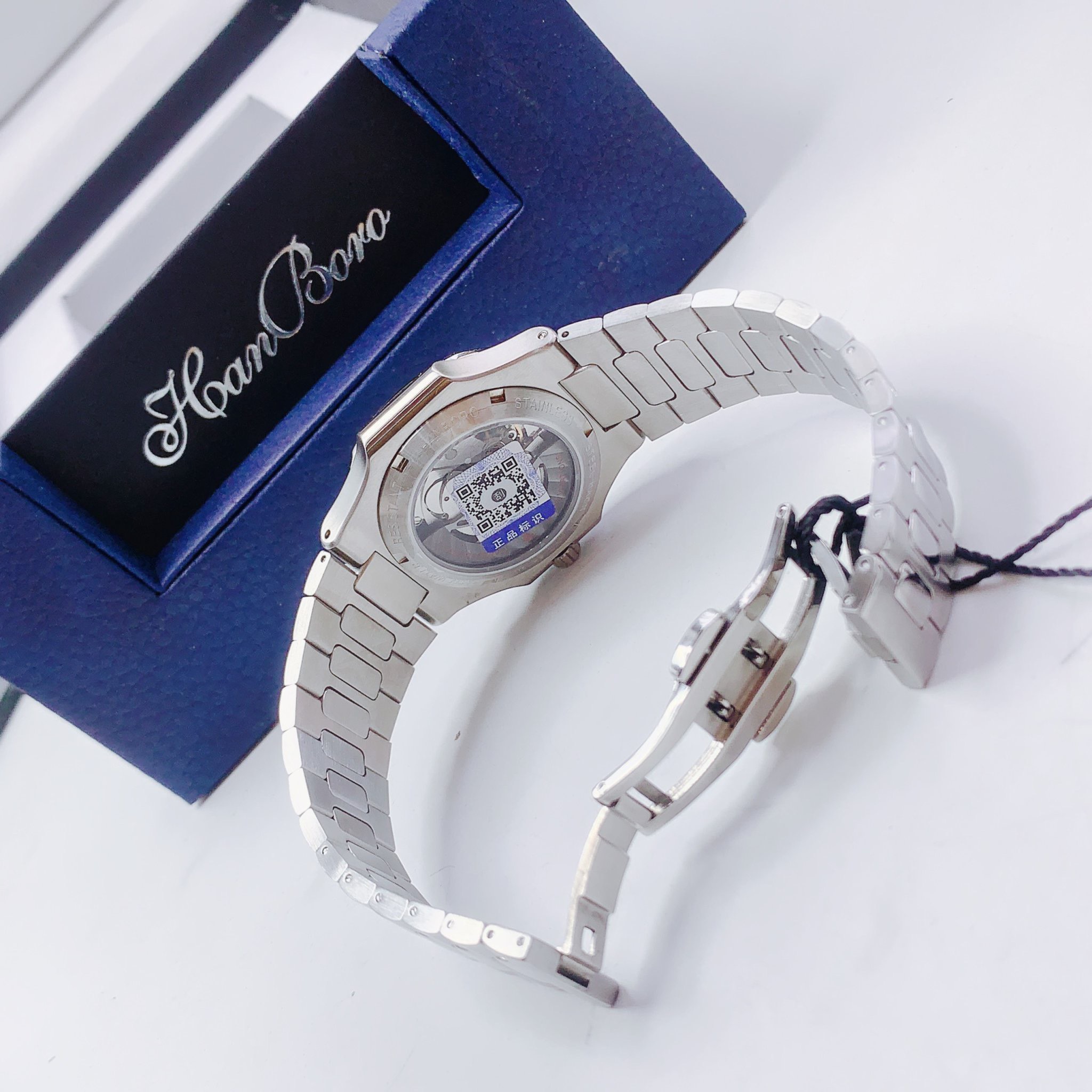 Đồng hồ nam chính hãng Hanboro dáng Patek Philippe 40mm (4) Đồng hồ nam chính hãng Hanboro dáng Patek Philippe 40mm (2)