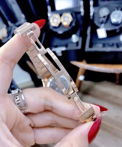 Đồng hồ nữ Patek Philippe Nautilus dây kim loại Fake giá rẻ 32mm (2)