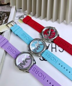 Đồng hồ Michael Kors dây cao su mặt tròn Like Auth 42mm (7)