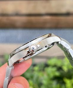 Đồng hồ Omega Seamaster Diver 300m Co-Axial Master Chronometer Rep 11 42mm (2)