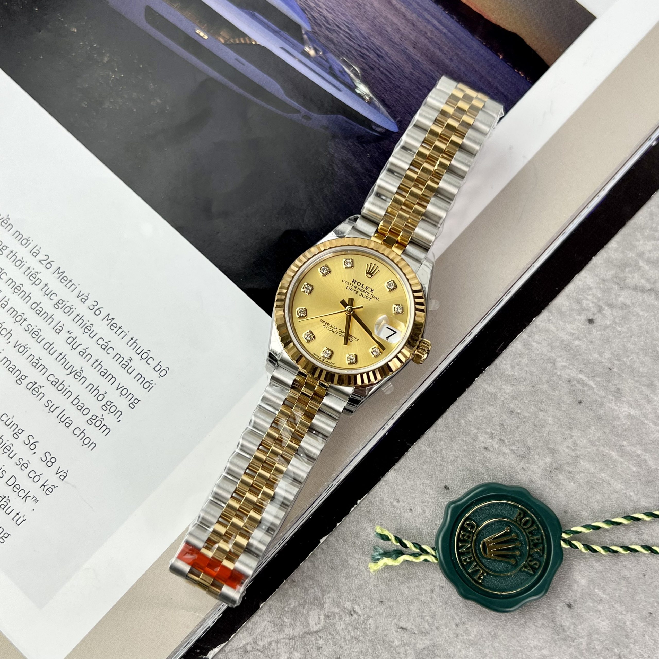 Đồng hồ Rolex DateJust Replica 11 nữ dây kim loại EW Factory 31mm (5) Đồng hồ Rolex DateJust Replica 11 nữ dây kim loại EW Factory 31mm (2)