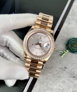 Đồng hồ Rolex Day-Date Rose Gold nam đính đá Replica 11 thụy sỹ 40mm (2)