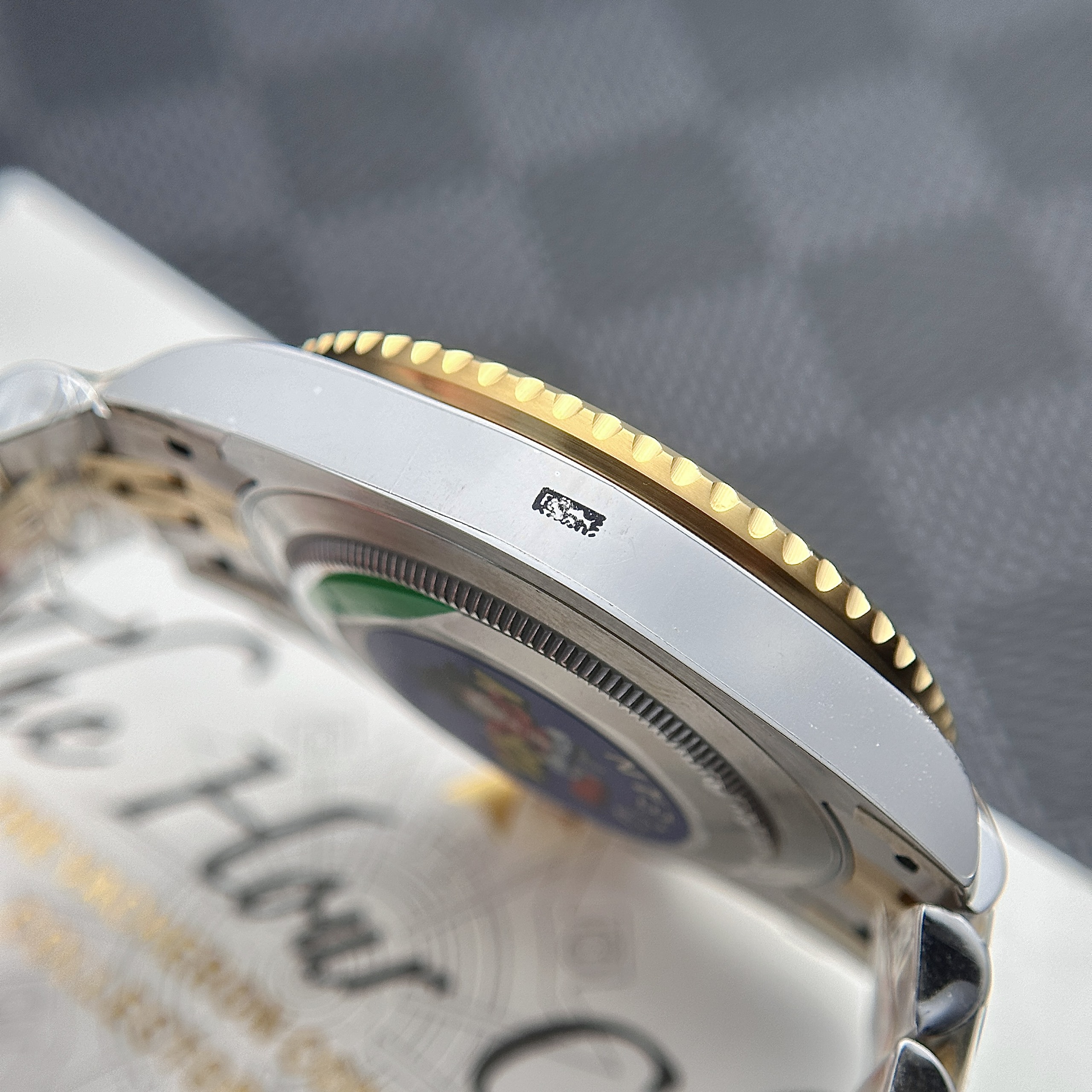 Đồng hồ Rolex GMT-Master ll Dây Jubilee Rep 11 Cao Cấp Clean Factory 40mm (2) Đồng hồ Rolex GMT-Master ll Dây Jubilee Rep 11 Cao Cấp Clean Factory 40mm (2)