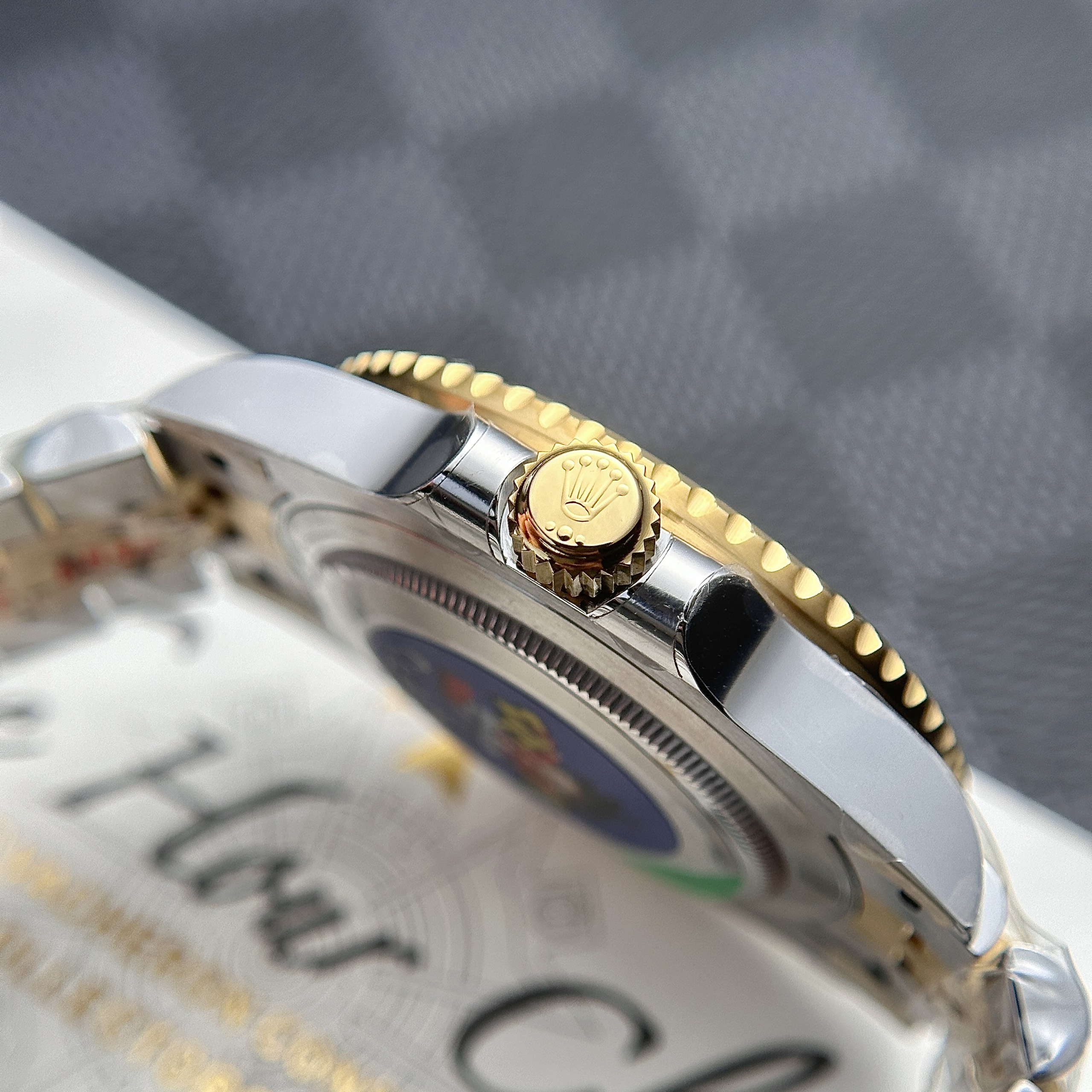 Đồng hồ Rolex GMT-Master ll Dây Jubilee Rep 11 Cao Cấp Clean Factory 40mm (6) Đồng hồ Rolex GMT-Master ll Dây Jubilee Rep 11 Cao Cấp Clean Factory 40mm (2)