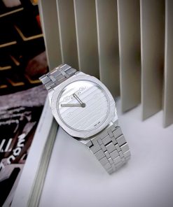 Đồng hồ nữ Gucci 25H Lady Watch siêu cấp mặt vuông dây kim loại
