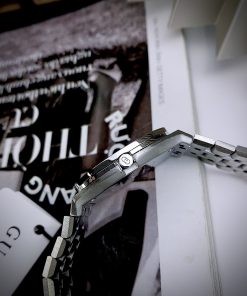 Đồng hồ nữ Gucci 25H Lady Watch siêu cấp mặt vuông dây kim loại