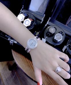 Đồng hồ nữ Guess Gala Like Auth dây ngọc trai mặt đính đá 30mm