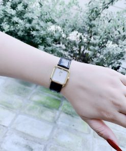 Đồng hồ nữ dây da Chopard siêu cấp mặt vuông mạ vàng 30mm (1)
