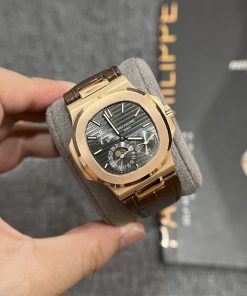 Đồng hồ Patek Philippe Nautilus 5712R Replica 11 màu nâu 40mm
