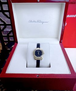 Đồng hồ Slvatore Ferragamo Gancino nữ dây da Super Fake 26mm