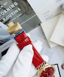 Đồng hồ nữ Versace Meander màu đỏ Like auth 34mm