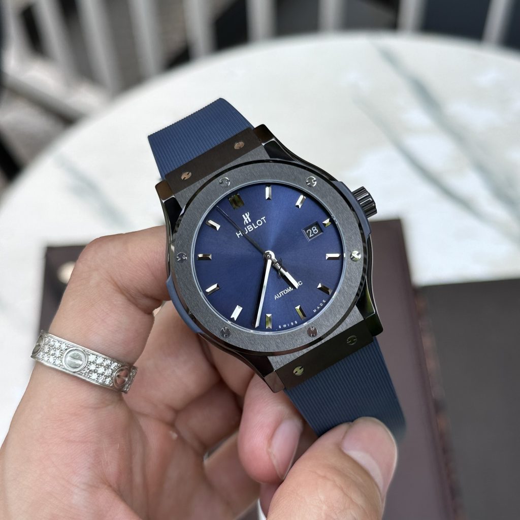 Đồng hồ Hublot chế tác Classic Fusion Ceramic màu xanh nhà máy JJZ (6) Đồng hồ Hublot chế tác Classic Fusion Ceramic màu xanh nhà máy JJZ (1)