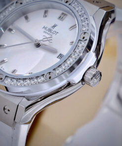 Đồng hồ Hublot nữ màu trắng Bigbang Lady nổi bật cá tính máy Pin 33mm (6)