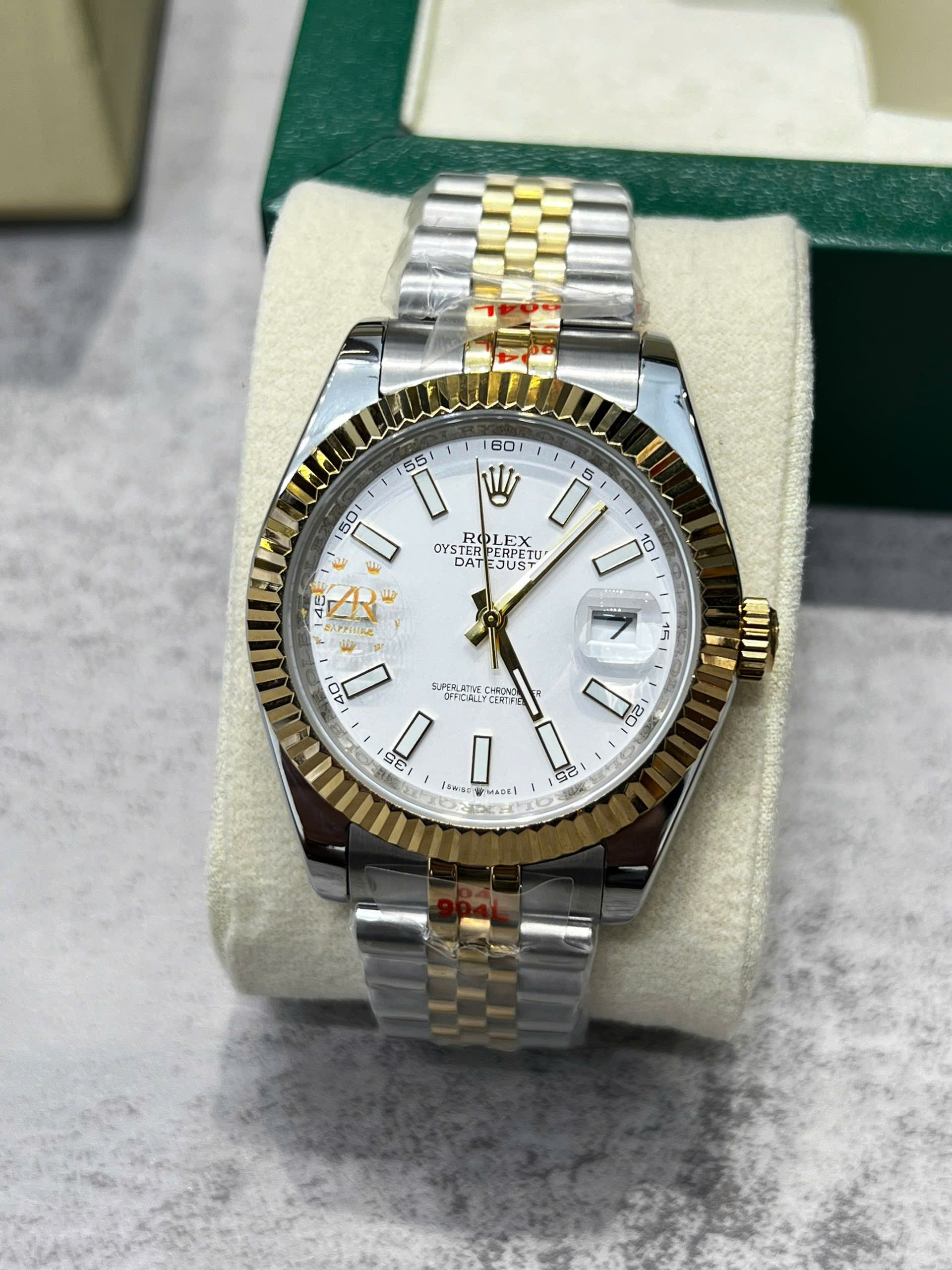 Đồng hồ Rolex DateJust nam demi cọc dạ quang máy cơ automatic bản super fake 41mm - DWatch (4) Đồng hồ Rolex DateJust nam demi cọc dạ quang máy cơ automatic bản super fake 41mm - DWatch