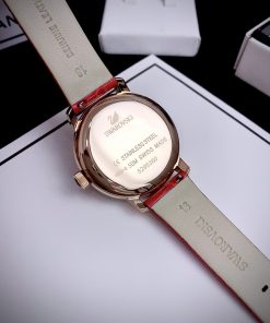 Đồng hồ nữ Swarovski Crystalline House 5295380 mặt màu đỏ Like auth 38mm