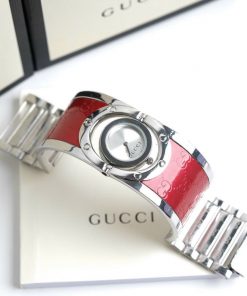 Đồng hồ Gucci Like Auth màu hồng dạng lắc tay 23 (5)