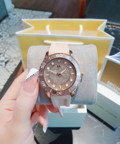 Đồng hồ Michael Kors Runway nữ dây cao su Mk6854 Like Auth 40mm