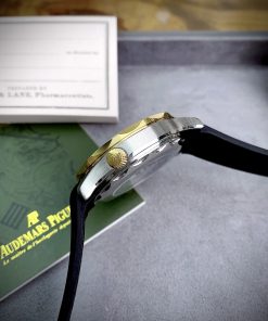 Đồng hồ Omega nam dây cao su màu đen