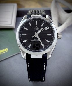 Đồng hồ Omega nam dây cao su màu đen máy cơ Nhật Seamaster 41mm (1)