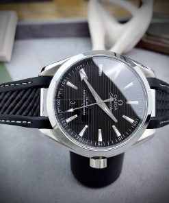 Đồng hồ Omega nam dây cao su màu đen máy cơ Nhật Seamaster 41mm (1)