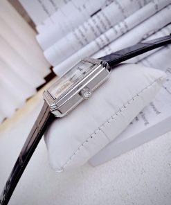 Đồng hồ nữ Chanel boy's friend dây da đính đá siêu cấp 28x32mm (1)