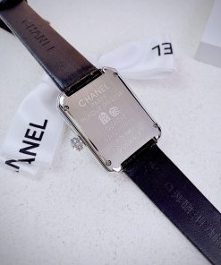 Đồng hồ nữ Chanel boy's friend dây da đính đá siêu cấp 28x32mm (1)