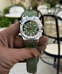 Đồng hồ Audemars Piguet Royal Oak 15720ST màu xanh lá cây IP Factory 42mm (1)