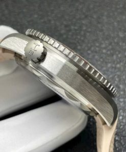 Đồng hồ Omega Planet Ocean 600M Replica 11 Màu Hồng Nhà Máy VS 43 (2)