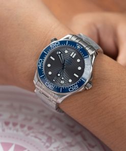 Đồng hồ Rep 11 Omega Seamaster Diver 300m mặt xám máy cơ Automatic 42mm (2)