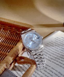 Đồng hồ Rolex Datejust nữ mặt xanh băng cọc số đính đá Fake cao cấp 32mm
