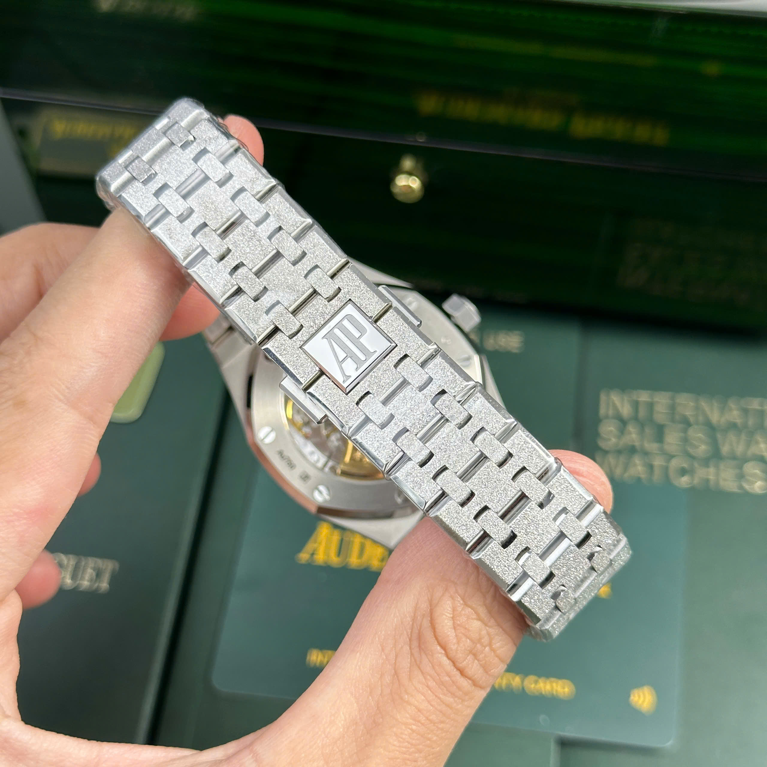 Đồng hồ Audemars Piguet Rep 11 Đồng hồ Audemars Piguet Rep 11