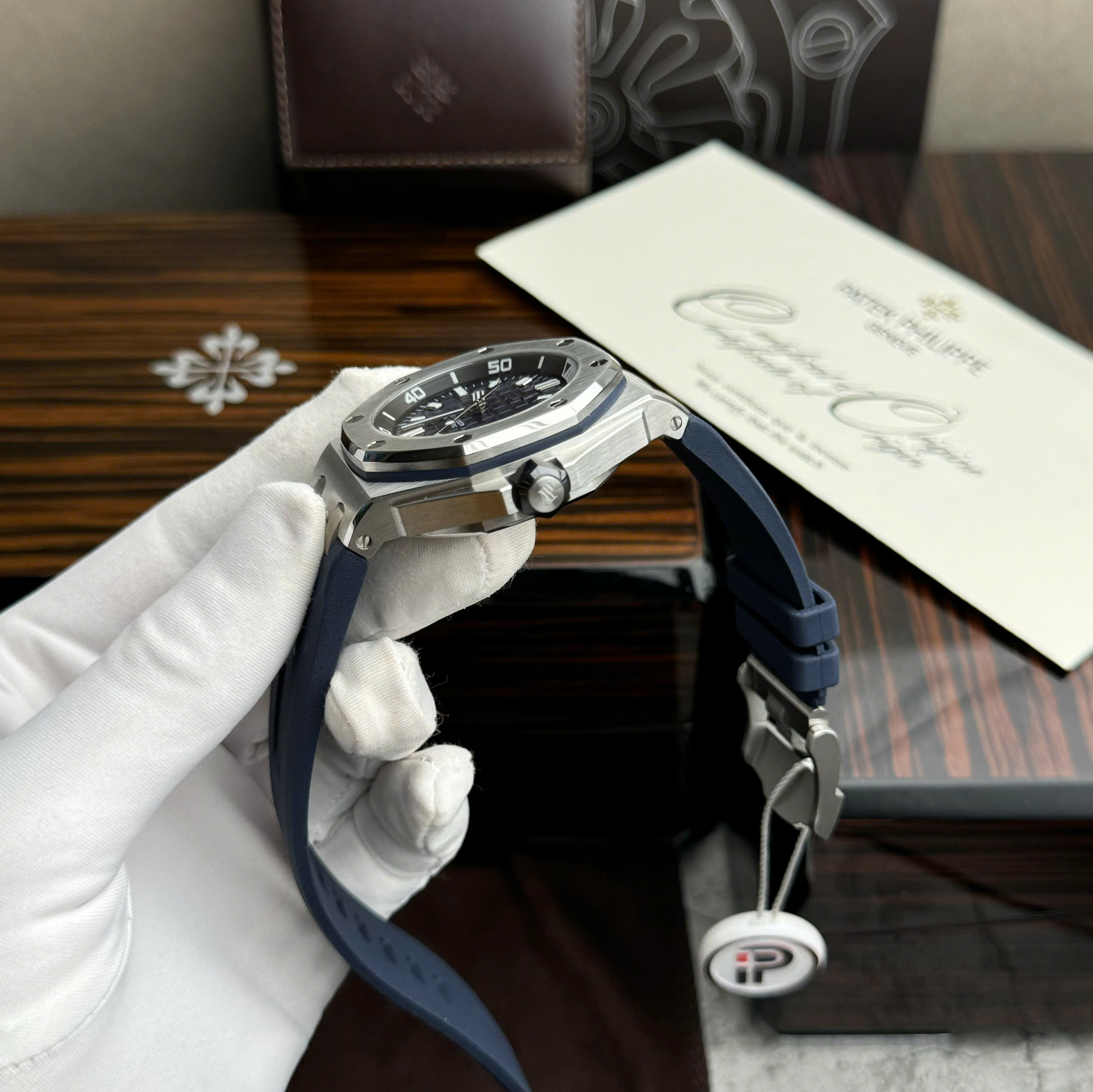 Đồng hồ Audemars Piguet Royal Oak Offshore 15720ST Fake nhà máy IP 42mm (1) Đồng hồ Audemars Piguet Royal Oak Offshore 15720ST Fake nhà máy IP 42mm